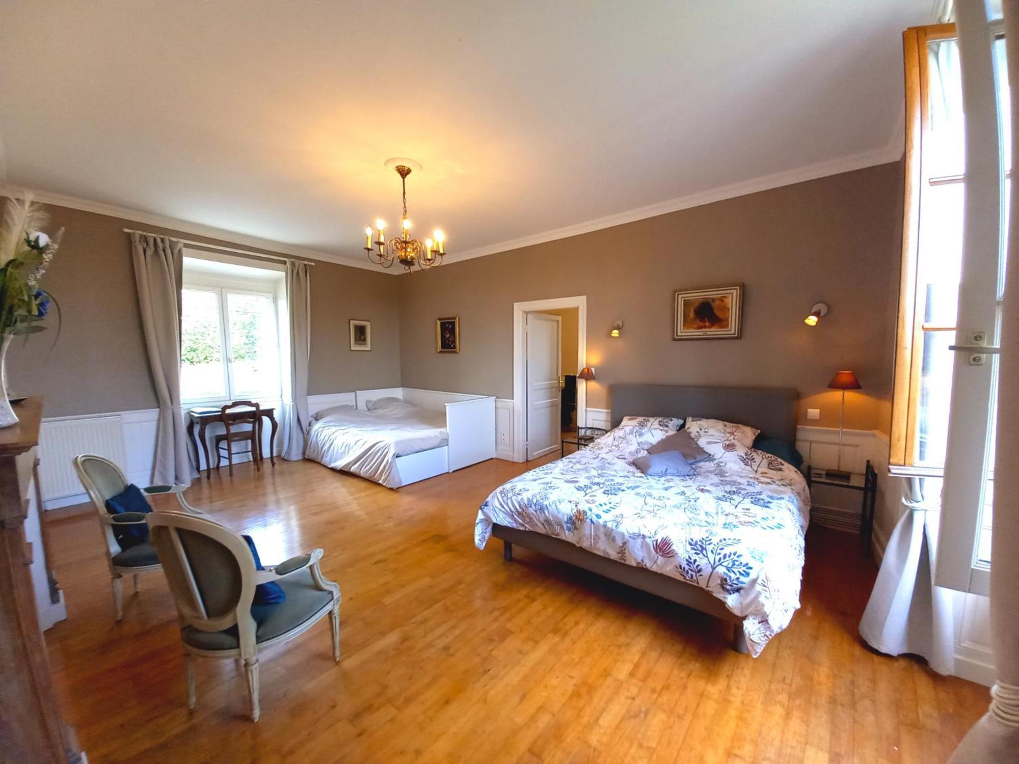 Au Pays De Jacquou : Chambre D'Hotes Et Table D'Hotes Fossemagne Luaran gambar