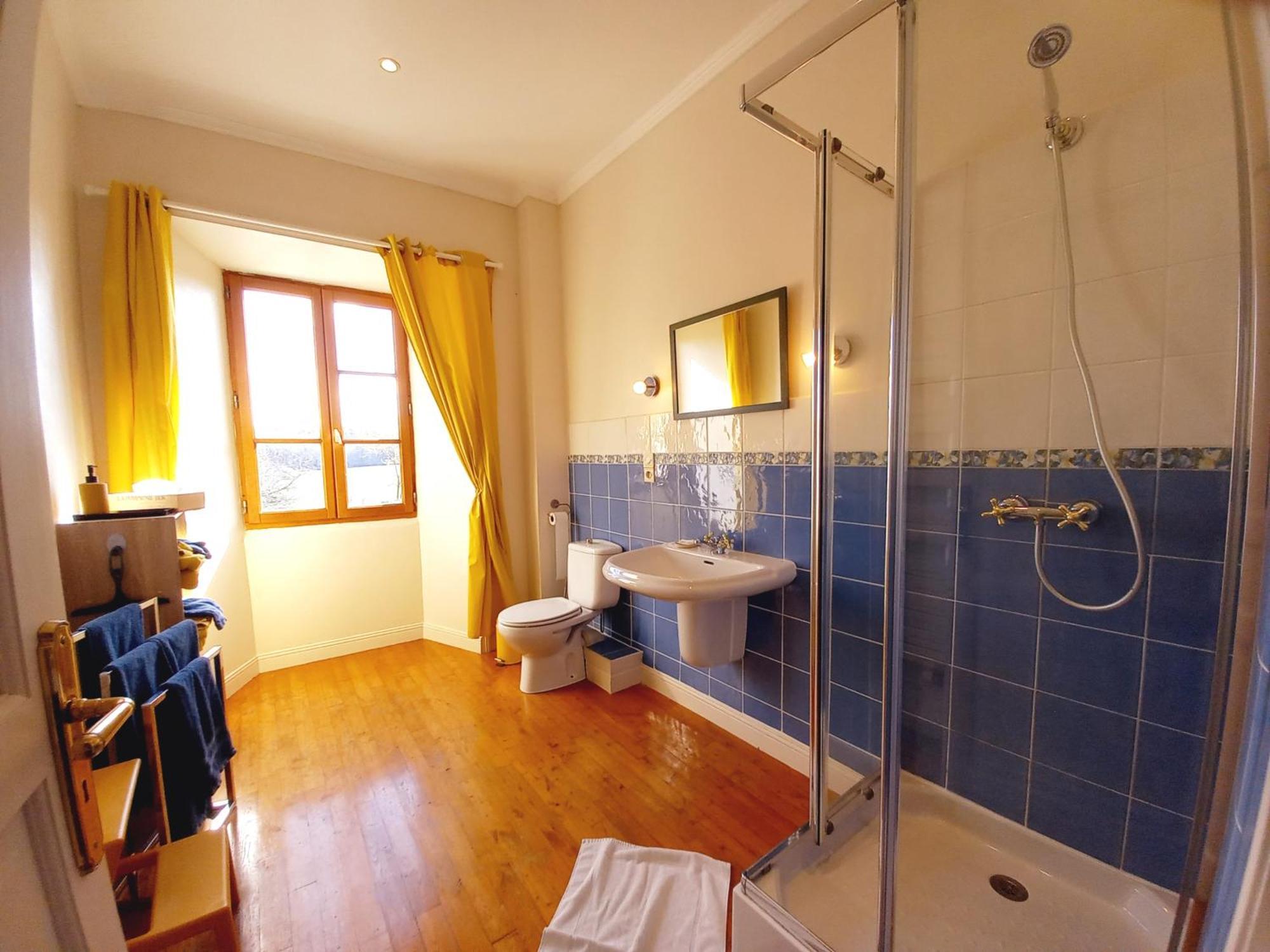 Au Pays De Jacquou : Chambre D'Hotes Et Table D'Hotes Fossemagne Luaran gambar